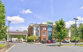 Holiday Inn Express Hotel & Suites Youngstown - North Lima/Boardman By Ihg